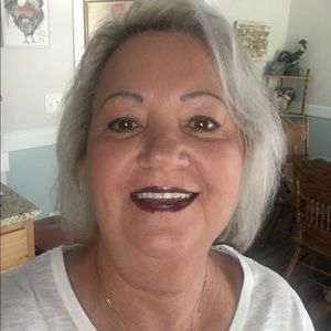 Meet your Posher, Sandra